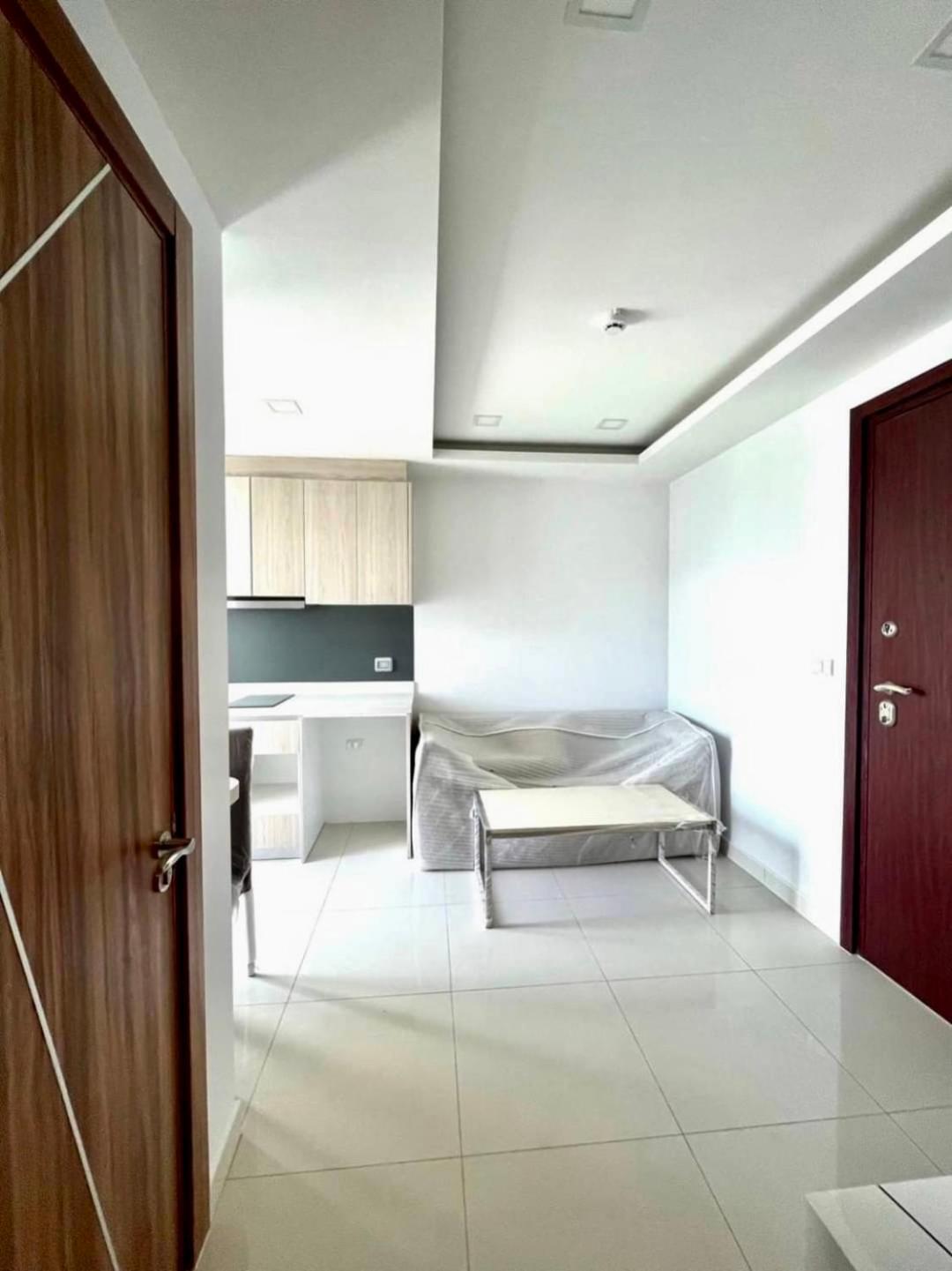 Arcadia Beach Resort By Psr Pattaya Luaran gambar