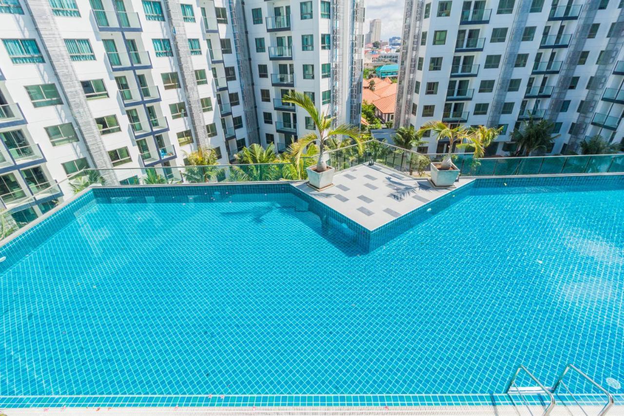 Arcadia Beach Resort By Psr Pattaya Luaran gambar
